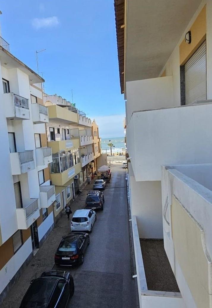Romeu Bed & Breakfast Quarteira Exterior photo